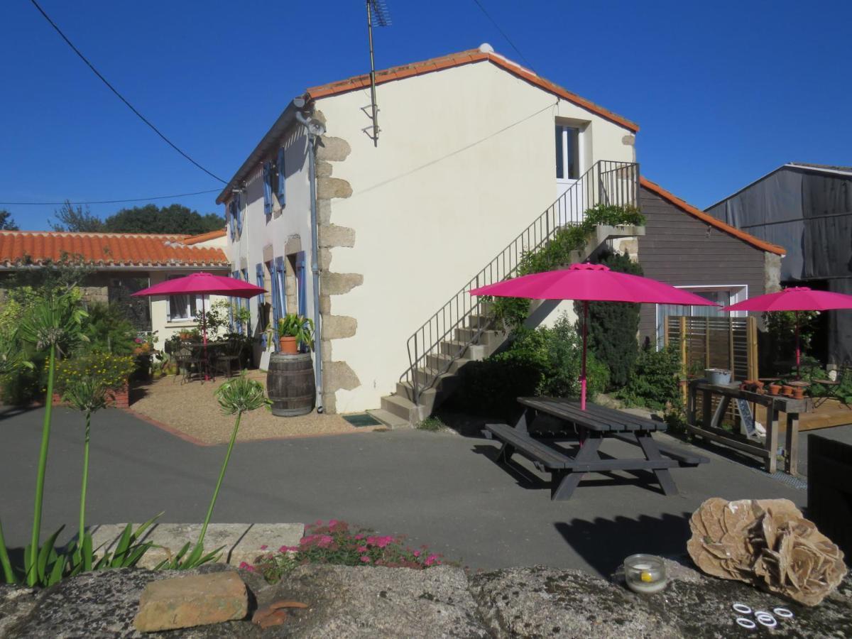 Appartement Domaine des fées à La Gaubretiere Extérieur photo