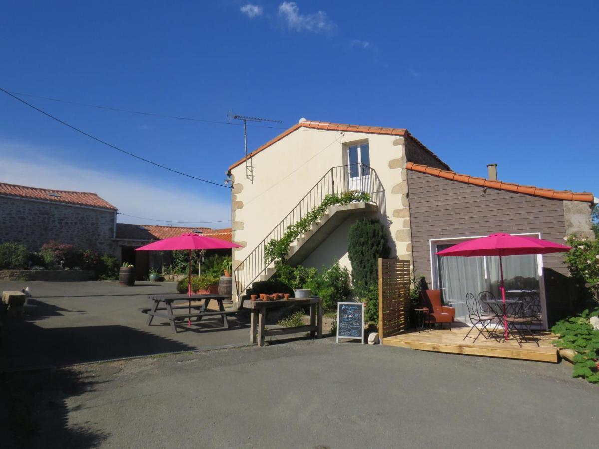 Appartement Domaine des fées à La Gaubretiere Extérieur photo