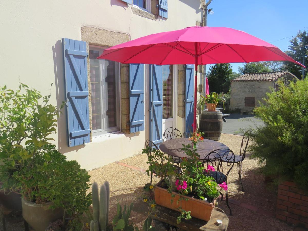 Appartement Domaine des fées à La Gaubretiere Extérieur photo