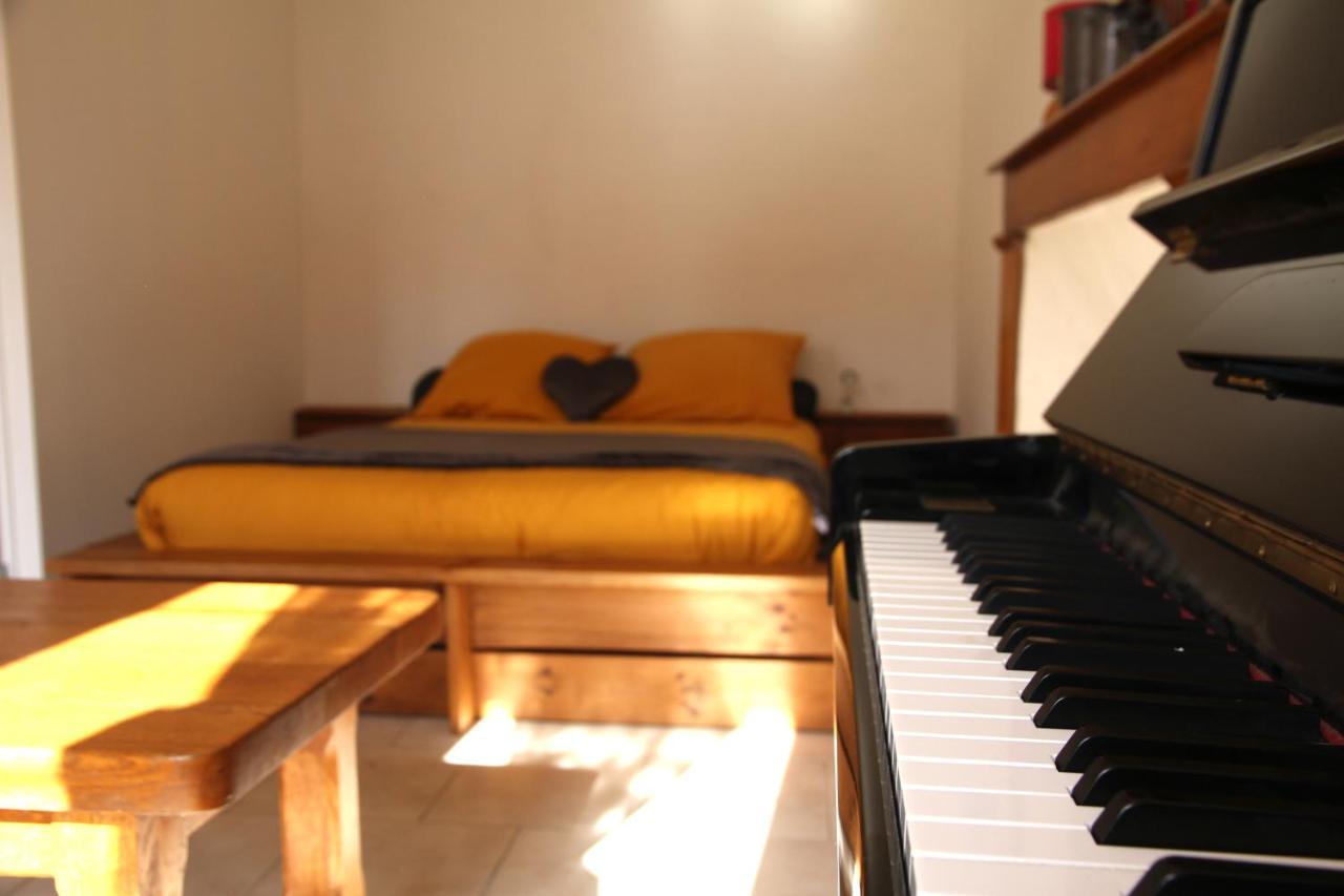 Appartement Domaine des fées à La Gaubretiere Extérieur photo