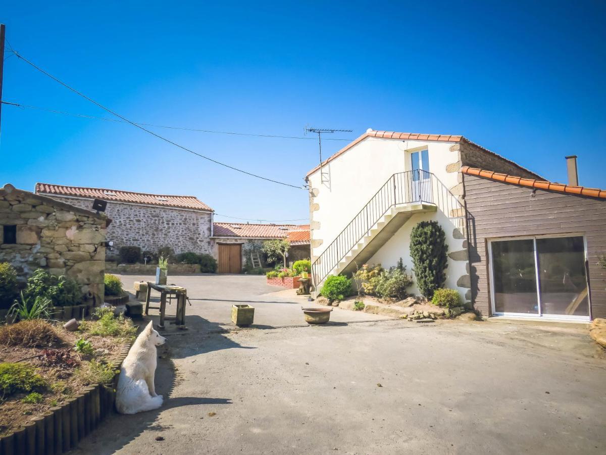 Appartement Domaine des fées à La Gaubretiere Extérieur photo
