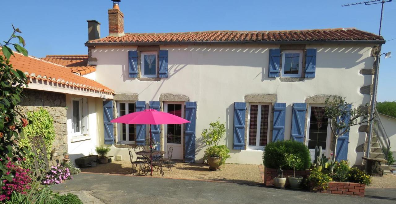 Appartement Domaine des fées à La Gaubretiere Extérieur photo